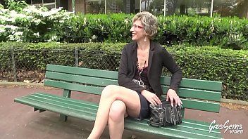 play Milf face sex brutal in pizdulice cu nepotul ei platit cu 40 de euro
