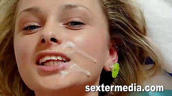 play Actrice adolescente adolescente anale dans le vestiaire en se changeant