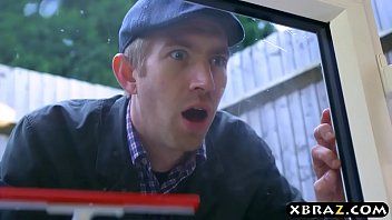 play Xnxx movies with teachers sucking cock on xnxx window