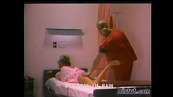 play Der Penis dieses Schwarzen ist riesig und er testet den heißen Dorfbewohner, mit dem er es treibt