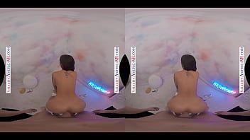 play تذكر الفتاة ذات الوشم الجميل جدًا على جسدها وهي تمارس الجنس عن طريق الفم وتمارس لعبة xxx