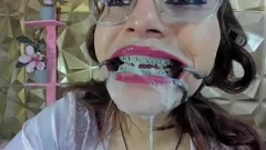 play DeepThroat Lodjob z aparatem ortodontycznym przez perwersyjne streamer zły auro na chaturbate