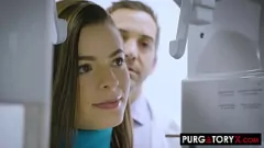 play Encuentro dentista hardcore: Dharma Jones se pone travieso en el Vol 3 Parte 2