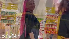 play I primi lesbiche diventano freschi mentre fanno shopping in pubblico - veri adolescenti dilettanti con grandi tette