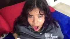 play Cumshot en el culo de Teen Latina - Stepasister Sex Tape